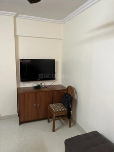 2 BHK Flat for rent in Khar West, Mumbai - 800 Sqft