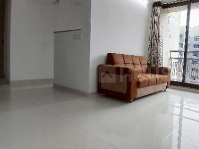 2 BHK Flat for rent in Vaishno Devi Circle, Ahmedabad - 915 Sqft