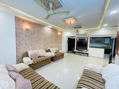 3 BHK Flat for rent in Prahlad Nagar, Ahmedabad - 2105 Sqft