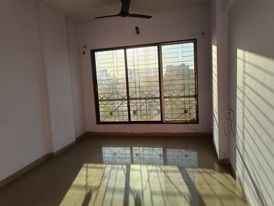 3 BHK Flat for rent in Sion, Mumbai - 1000 Sqft