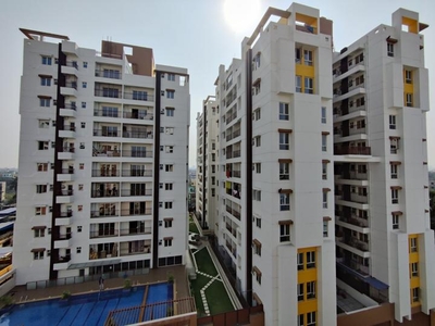 3 BHK Flat for rent in Tangra, Kolkata - 1300 Sqft