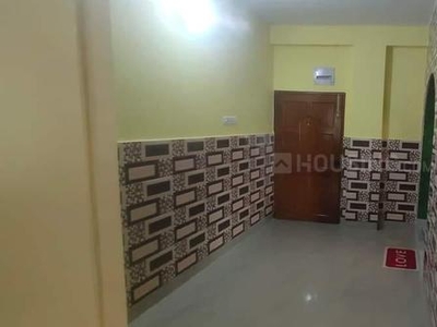 2 BHK Flat for rent in Naktala, Kolkata - 820 Sqft