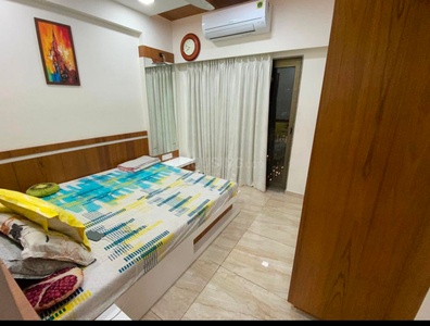 2 BHK Flat for rent in New Maninagar, Ahmedabad - 1350 Sqft