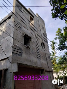 2 storey building at UDAIPUR,Rajarbag,ready to movePrice is negotiable