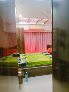 3 BHK Flat for rent in Kandivali East, Mumbai - 1350 Sqft