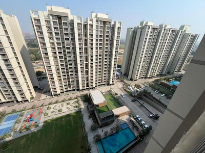 3 BHK Flat for rent in Shela, Ahmedabad - 2015 Sqft