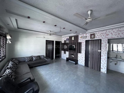 4 BHK Flat for rent in Bodakdev, Ahmedabad - 1500 Sqft