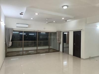 4 BHK Flat for rent in Ambli, Ahmedabad - 3150 Sqft