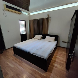 4 BHK Flat for rent in Shela, Ahmedabad - 2200 Sqft