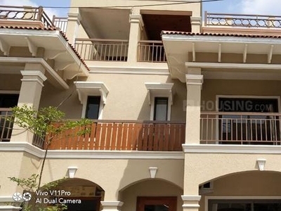 4 BHK Villa for rent in GIDC Naroda, Ahmedabad - 2500 Sqft
