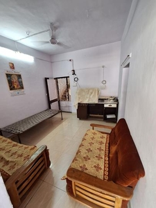 1 BHK Flat for rent in Shastri Nagar, Ahmedabad - 900 Sqft
