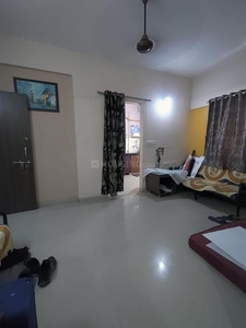 1 BHK Flat for rent in Vaishno Devi Circle, Ahmedabad - 800 Sqft