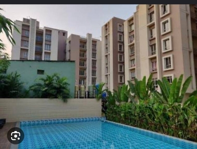 1261 sq ft 3 BHK 3T Apartment for sale at Rs 1.05 crore in PS Equinox in Tangra, Kolkata