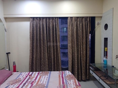 2 BHK Flat for rent in Borivali East, Mumbai - 860 Sqft