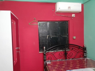 2 BHK Flat for rent in Lake Gardens, Kolkata - 450 Sqft