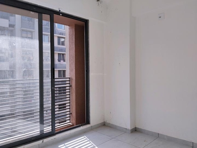 2 BHK Flat for rent in Vaishno Devi Circle, Ahmedabad - 1425 Sqft