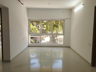 2 BHK Flat for rent in Vile Parle East, Mumbai - 730 Sqft