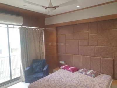 3 BHK Flat for rent in South Bopal, Ahmedabad - 2250 Sqft