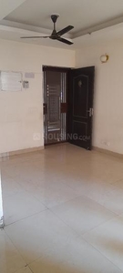 3 BHK Flat for rent in Wave City, Ghaziabad - 1100 Sqft