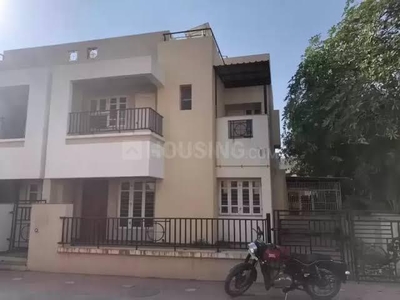 4 BHK Independent House for rent in Science City, Ahmedabad - 2070 Sqft