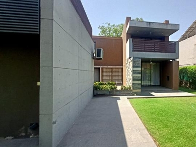 4 BHK Villa for rent in Shantipura, Ahmedabad - 10000 Sqft