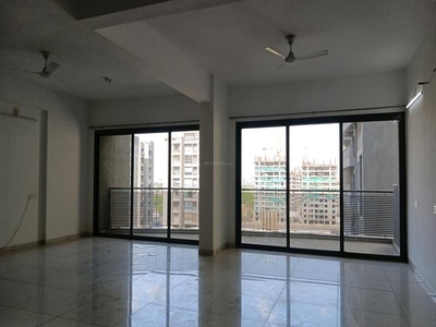 5 BHK Flat for rent in Bodakdev, Ahmedabad - 5450 Sqft