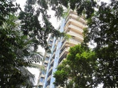 750 sq ft 1 BHK 2T Apartment for sale at Rs 1.35 crore in Square Green Ocean in Malad West, Mumbai