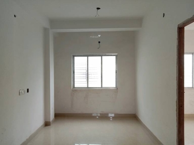 800 sq ft 2 BHK 2T SouthEast facing Completed property Apartment for sale at Rs 25.00 lacs in Project in Mukundapur, Kolkata