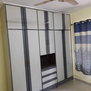 950 sq ft 2 BHK 2T Apartment for rent in Project at Mulund East, Mumbai by Agent Sumati Properties