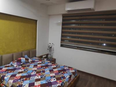 2007 sq ft 3 BHK 2T Apartment for rent in Project at Thaltej, Ahmedabad by Agent Rich Property Solutions