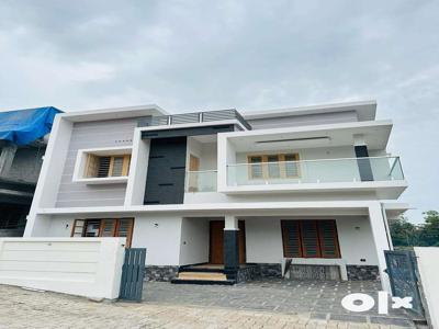 Aluva , Asokapuram,3.80 cent ,3 bed,68 lakhs nego