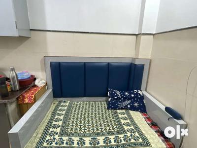 1 BhK furnisd floor for rent in sector 8 Rohini.