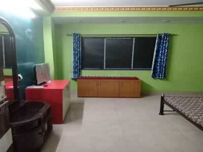 2 BHK Flat for rent in Tagore Park, Kolkata - 750 Sqft