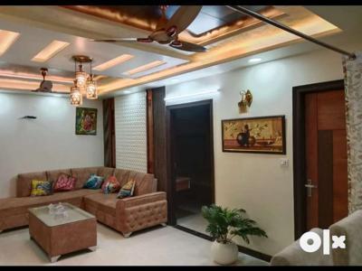 2bhk luxury furnished apartments in posh colony