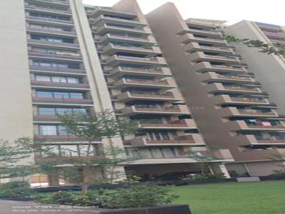 3 BHK Flat for rent in Motera, Ahmedabad - 2412 Sqft