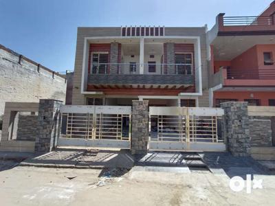 A beautiful brand new 3bhk duplex available for sale in Zirakpur