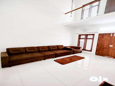 FURNISHED UPSTAIRE SINGLE BERDROOM FOR RENT CHEVAYUR CALICUT