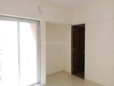 2 BHK Flat for rent in Hiranandani Estate, Thane - 1040 Sqft