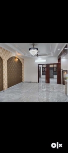 Shakti khand 2/ 4bhk Sami furnished Available for Rent