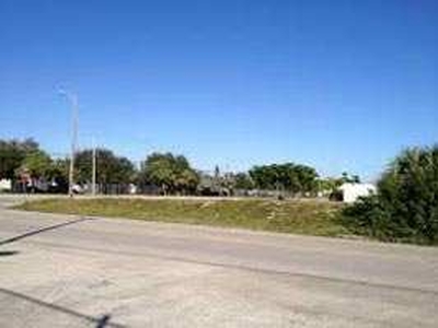 Commercial Land 10 Acre for Sale in