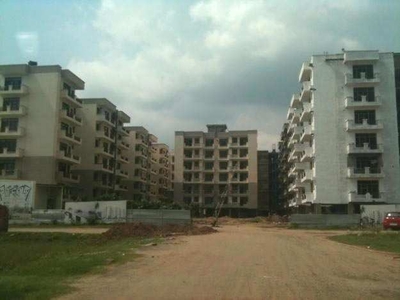 2 BHK Residential Apartment 1350 Sq.ft. for Sale in Peer Muchalla, Zirakpur