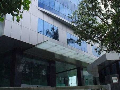 Business Center 4400 Sq.ft. for Sale in Lower Parel, Mumbai