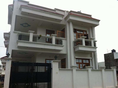 5 BHK House 1800 Sq.ft. for Sale in