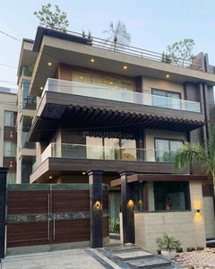 4 BHK Independent House for rent in Sector 72, Noida - 4000 Sqft