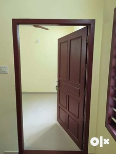 1 bhk semi furnished near infopark 1.2 KM rent 15000 for family only
