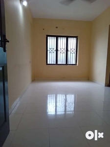 1BHK FLAT ONLY FOR SMALL FAMILIES IN OLARI THRISSUR.