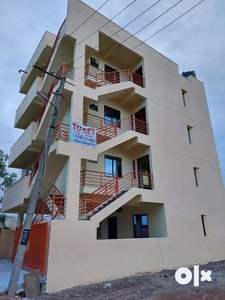 1BHK SEMI FURNISHED TO LET