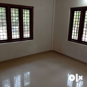 2 BHK Apartment Family or Bachelors For Rent in Punkunnam , Thrissur