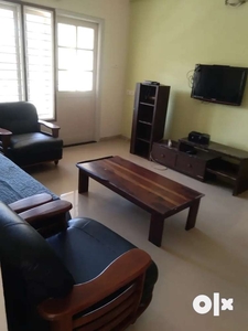 2bhk Full furnished flat for rent at ladyhill near pabbas .