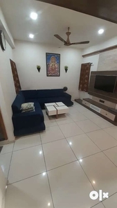 2bhk full furniture flat in swaminarayan chowk